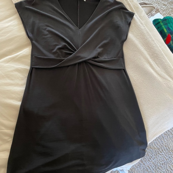 Double Zero twist front dress - Picture 3 of 4